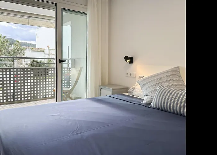 Lets Holidays Cozy Near Tossa 2 Апартаменты *