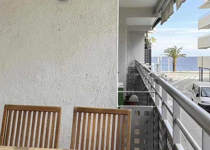 Апартаменты Lets Holidays Cozy Near Tossa 2